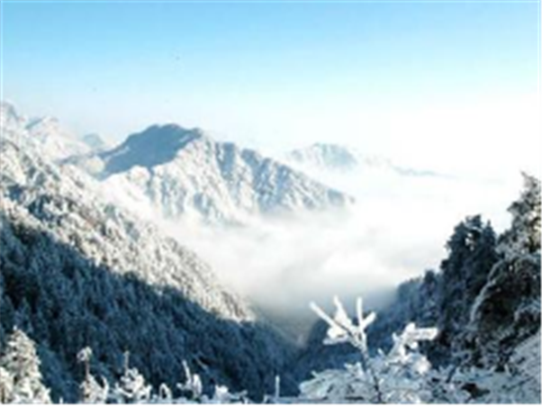 西嶺雪山