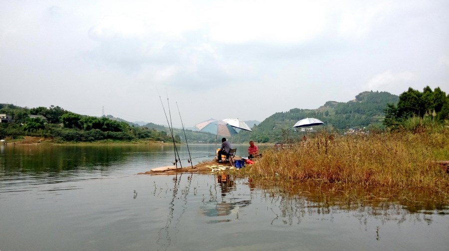 龍泉湖
