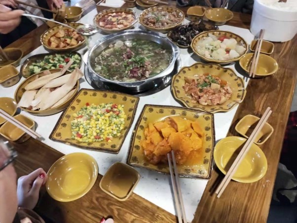 翹腳牛肉